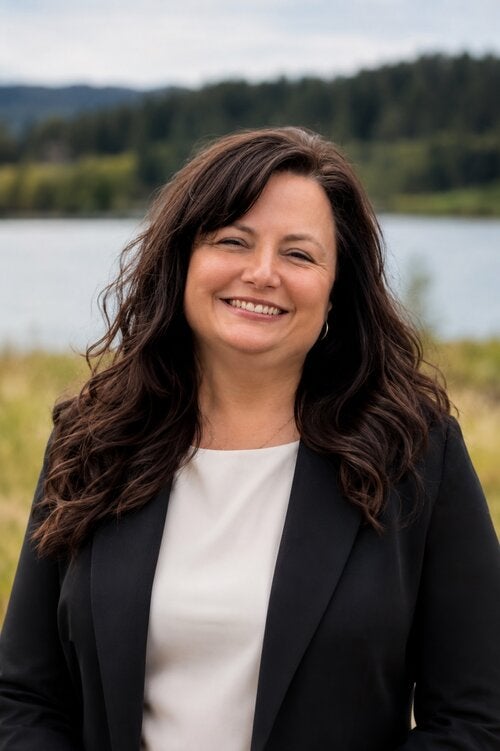Photo of Kelly Dykes