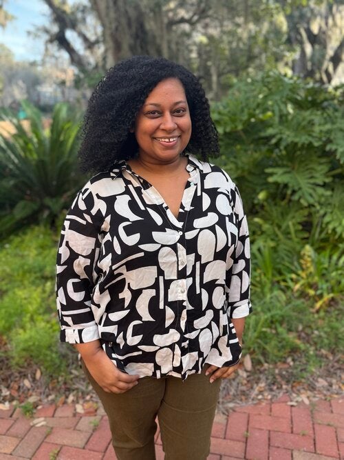 Photo of Nell Robinson