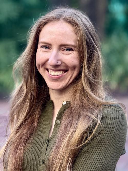 Photo of Reana Weaver